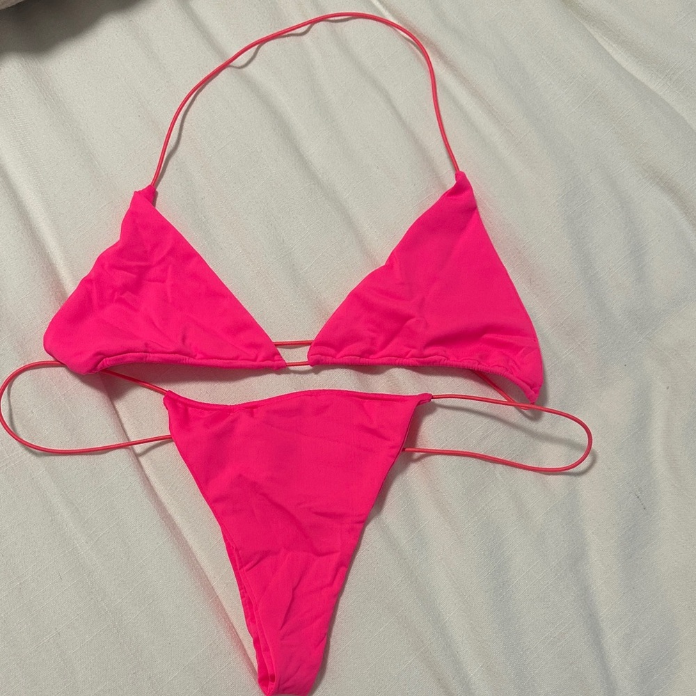 Sel Doval Hot Pink Tinikini